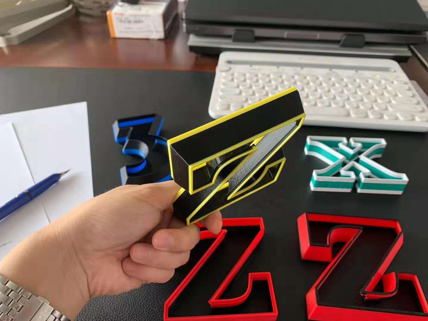 3D打印發(fā)光字廣告牌